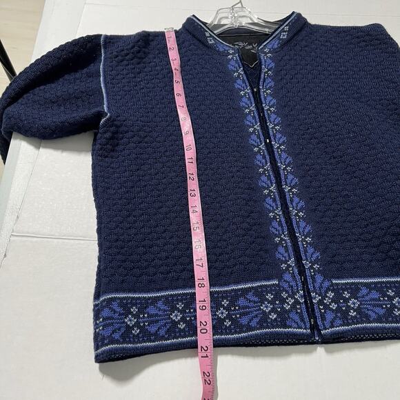 Dale Of Norway Sweater Womens M Blue Wool Norwegian Cardigan Metal Clasps - Picture 12 of 13